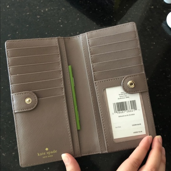 Kate Spade Wallet - Picture 3 of 5